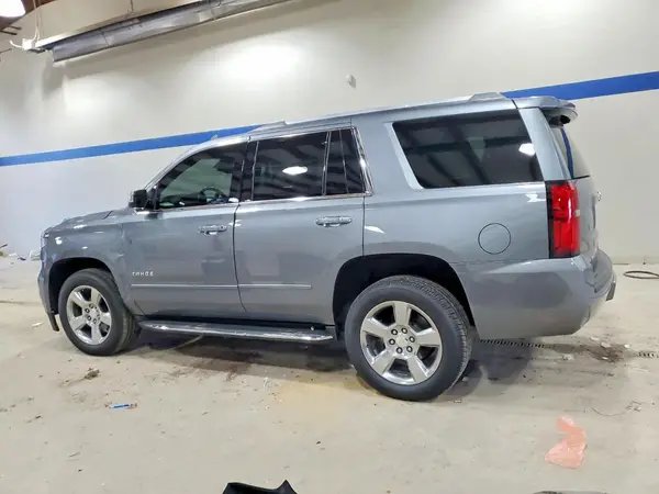 1GNSKCKC7KR359976 2019 CHEVROLET TAHOE - Image 2