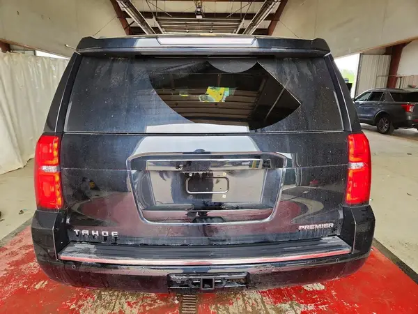 2020 CHEVROLET TAHOE auction photo 6