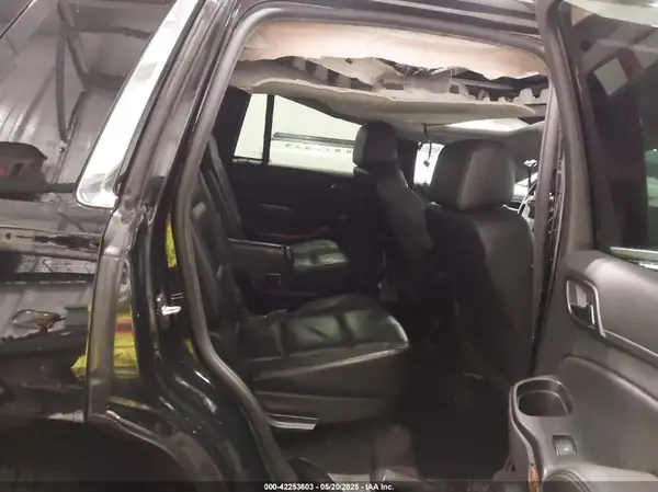 1GNSKCKC8HR156040 2017 CHEVROLET TAHOE - Image 8
