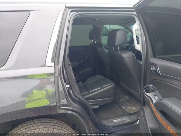 1GNSKCKC8HR270989 2017 CHEVROLET TAHOE - Image 8