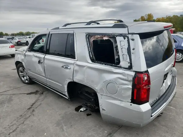1GNSKCKC8HR310276 2017 CHEVROLET TAHOE - Image 2