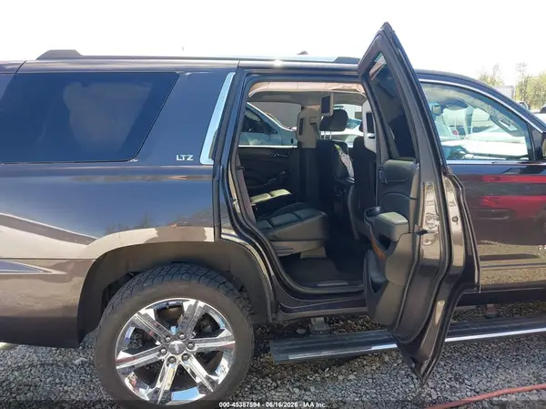 1GNSKCKC9GR333502 2016 CHEVROLET TAHOE - Image 8