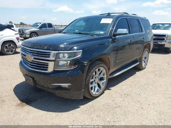 1GNSKCKC9JR196813 2018 CHEVROLET TAHOE - Image 2