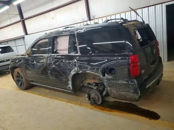 1GNSKCKC9LR255233 2020 CHEVROLET TAHOE - Image 2