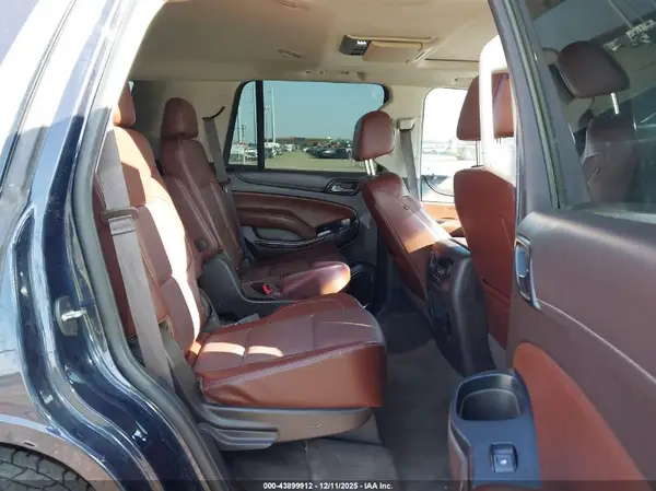 1GNSKCKCXHR256088 2017 CHEVROLET TAHOE - Image 8