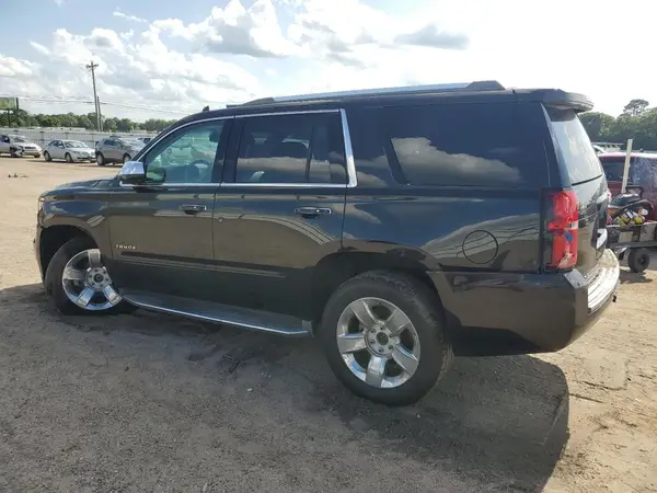 1GNSKCKCXHR360404 2017 CHEVROLET TAHOE - Image 2
