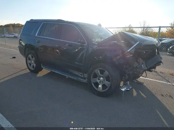 1GNSKCKCXKR121507 2019 CHEVROLET TAHOE - Image 1