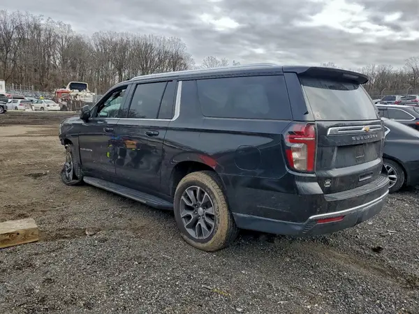 1GNSKCKD2MR226117 2021 CHEVROLET SUBURBAN - Image 2