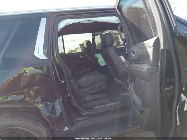1GNSKCKD4MR328261 2021 CHEVROLET SUBURBAN - Image 8
