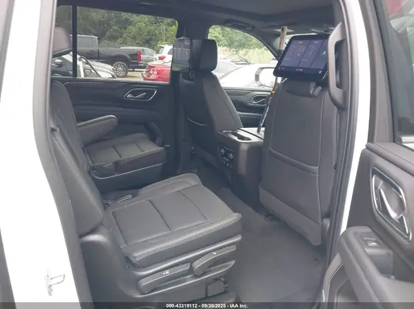 1GNSKCKD4MR381560 2021 CHEVROLET SUBURBAN - Image 8
