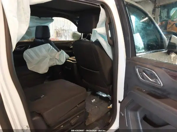 1GNSKCKD4RR309975 2024 CHEVROLET SUBURBAN - Image 8