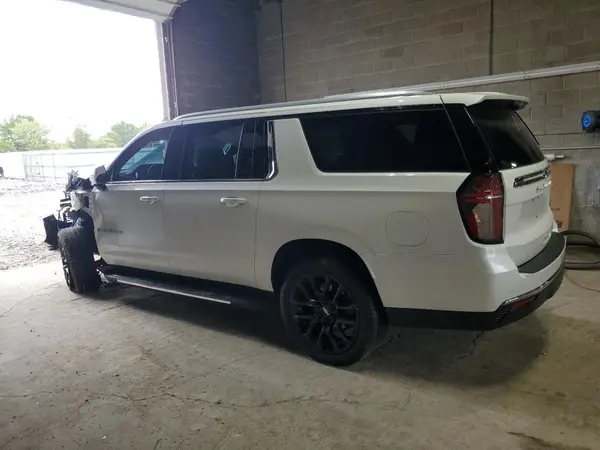 1GNSKCKD6NR205451 2022 CHEVROLET SUBURBAN - Image 2