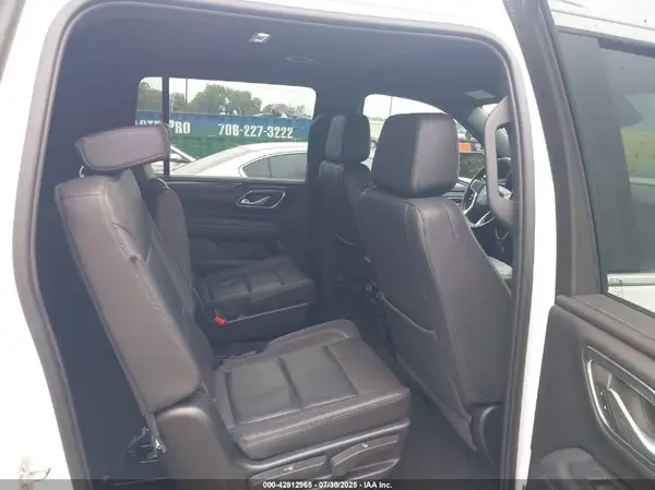 1GNSKCKD6PR173085 2023 CHEVROLET SUBURBAN - Image 8