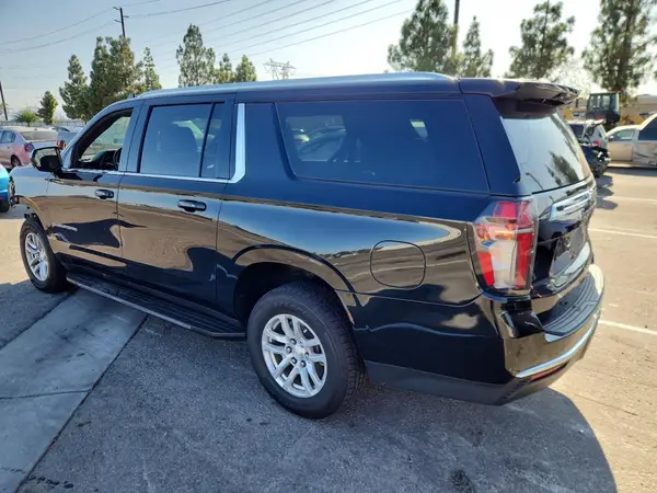 1GNSKCKD6PR351156 2023 CHEVROLET SUBURBAN - Image 2