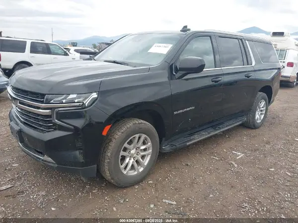 1GNSKCKD6PR411212 2023 CHEVROLET SUBURBAN - Image 2