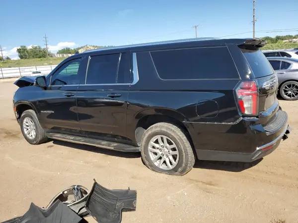 1GNSKCKD6PR442430 2023 CHEVROLET SUBURBAN - Image 2
