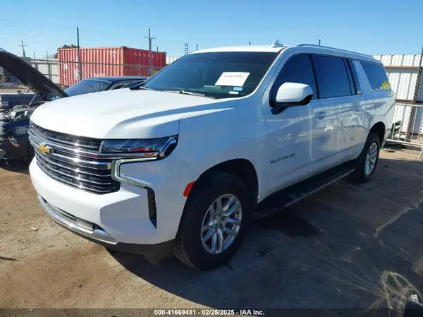 1GNSKCKD7MR363487 2021 CHEVROLET SUBURBAN - Image 2