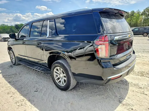 1GNSKCKD7PR355426 2023 CHEVROLET SUBURBAN - Image 2