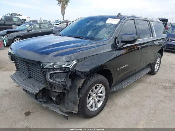 1GNSKCKD8MR271515 2021 CHEVROLET SUBURBAN - Image 2