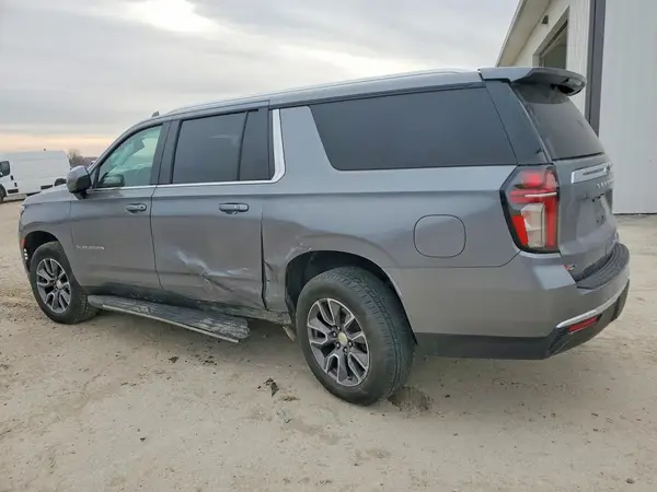 1GNSKCKD8MR416584 2021 CHEVROLET SUBURBAN - Image 2