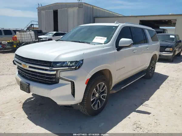 1GNSKCKD8MR431554 2021 CHEVROLET SUBURBAN - Image 2