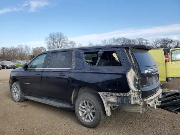 1GNSKCKD8PR203249 2023 CHEVROLET SUBURBAN - Image 2
