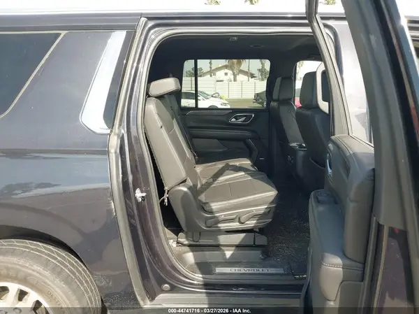 1GNSKCKD9NR164135 2022 CHEVROLET SUBURBAN - Image 8