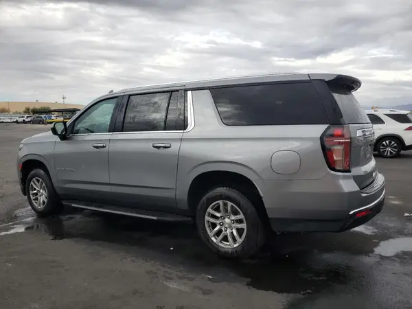 1GNSKCKD9PR346811 2023 CHEVROLET SUBURBAN - Image 2