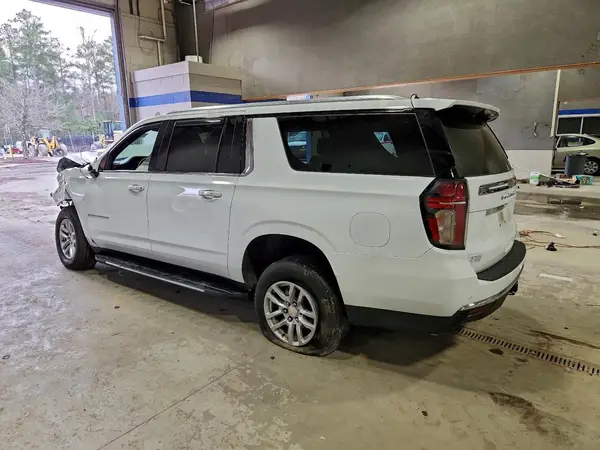 1GNSKCKDXNR127787 2022 CHEVROLET SUBURBAN - Image 2