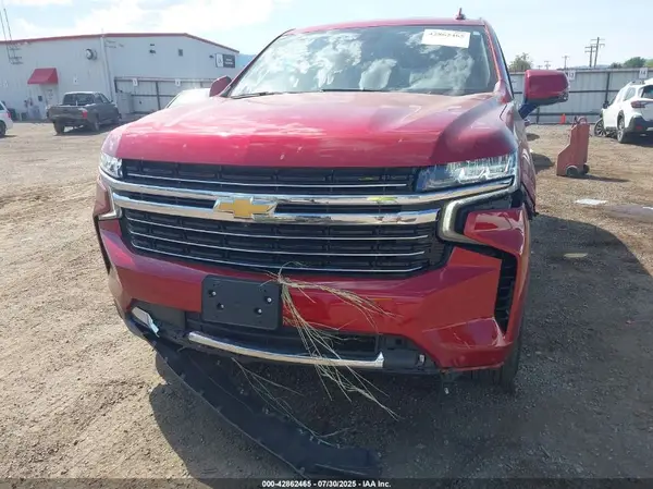 2024 CHEVROLET SUBURBAN auction photo 6