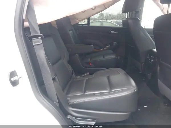 1GNSKCKJ0JR281084 2018 CHEVROLET TAHOE - Image 8