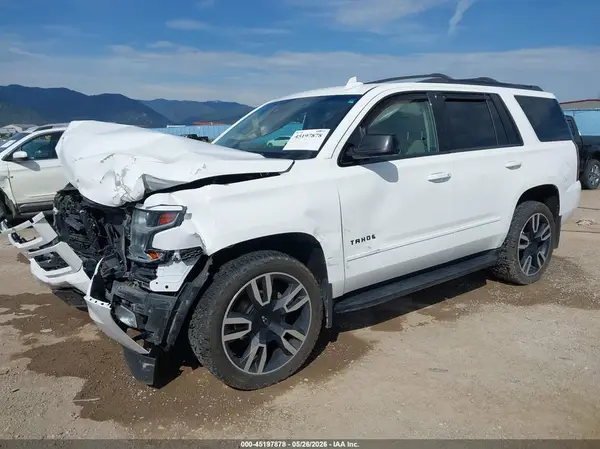 1GNSKCKJ1JR232735 2018 CHEVROLET TAHOE - Image 2