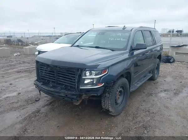1GNSKCKJ1KR162266 2019 CHEVROLET TAHOE - Image 2