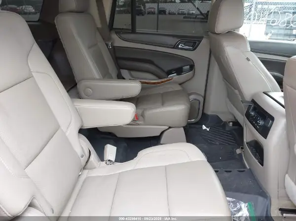 1GNSKCKJ2JR253934 2018 CHEVROLET TAHOE - Image 8