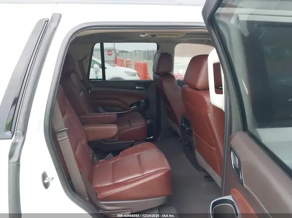 1GNSKCKJ2KR180145 2019 CHEVROLET TAHOE - Image 8