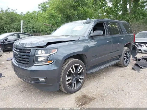 1GNSKCKJ2KR208042 2019 CHEVROLET TAHOE - Image 2