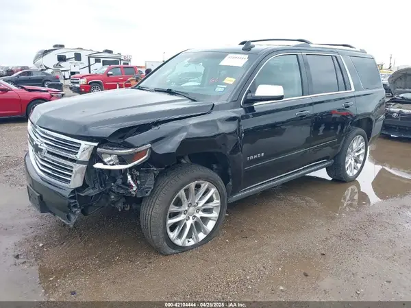 1GNSKCKJ2KR242577 2019 CHEVROLET TAHOE - Image 2
