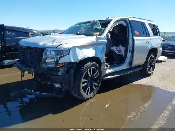 1GNSKCKJ3JR265400 2018 CHEVROLET TAHOE - Image 2