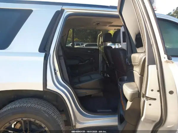1GNSKCKJ3KR111996 2019 CHEVROLET TAHOE - Image 8
