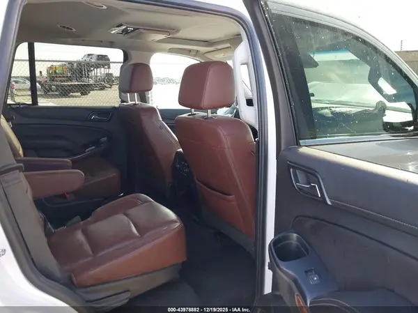 1GNSKCKJ3KR145579 2019 CHEVROLET TAHOE - Image 8