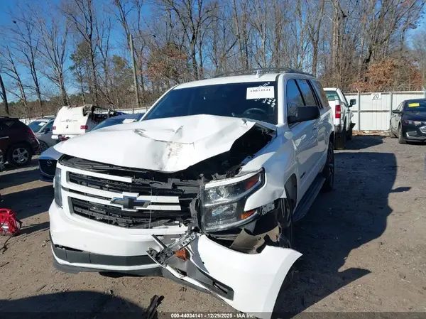 1GNSKCKJ3KR189419 2019 CHEVROLET TAHOE - Image 2
