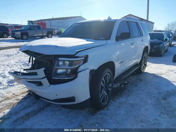 1GNSKCKJ4JR215136 2018 CHEVROLET TAHOE - Image 2