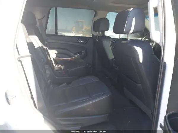 1GNSKCKJ5KR196520 2019 CHEVROLET TAHOE - Image 8