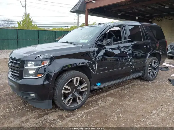 1GNSKCKJ7JR257218 2018 CHEVROLET TAHOE - Image 2