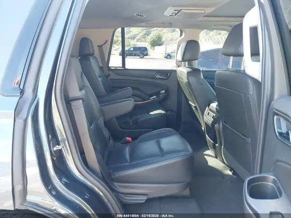 1GNSKCKJ7KR207369 2019 CHEVROLET TAHOE - Image 8