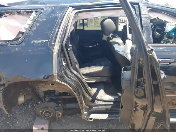 1GNSKCKJ8JR219805 2018 CHEVROLET TAHOE - Image 8