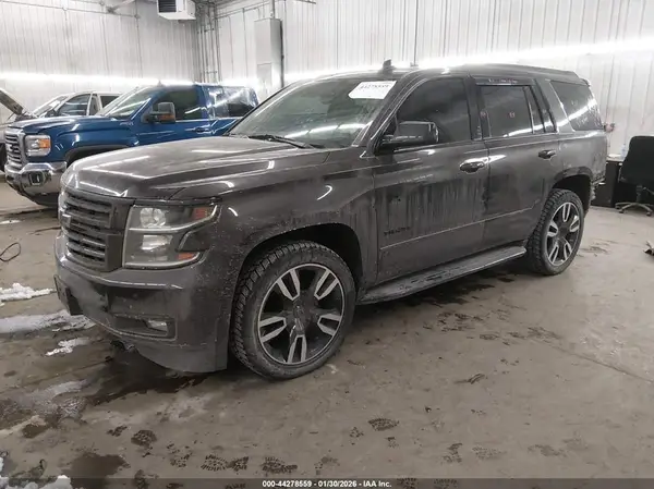 1GNSKCKJXJR288091 2018 CHEVROLET TAHOE - Image 2