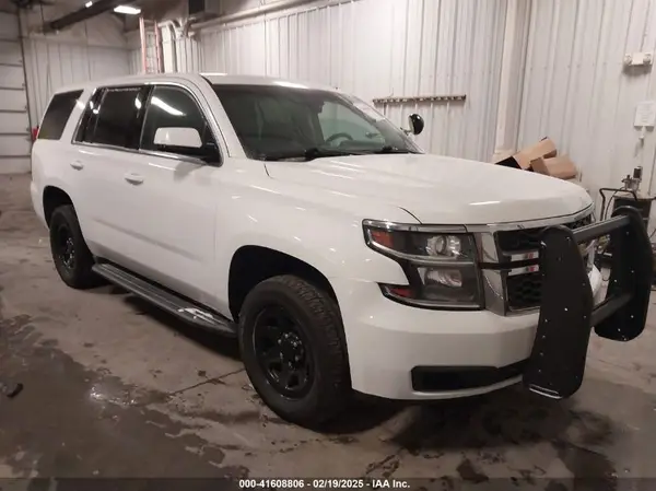 1GNSKDEC1JR240868 2018 CHEVROLET TAHOE - Image 1
