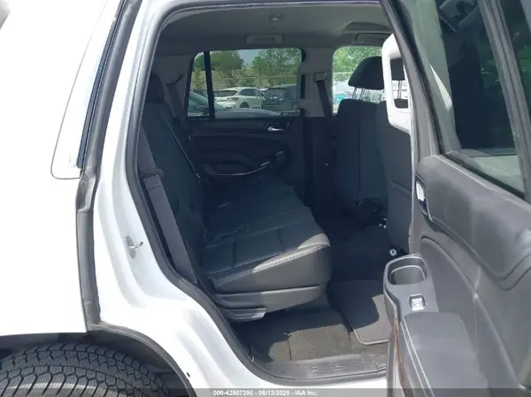 1GNSKDEC1JR242328 2018 CHEVROLET TAHOE - Image 8