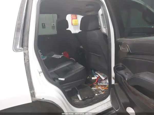 1GNSKDEC2HR203564 2017 CHEVROLET TAHOE - Image 8